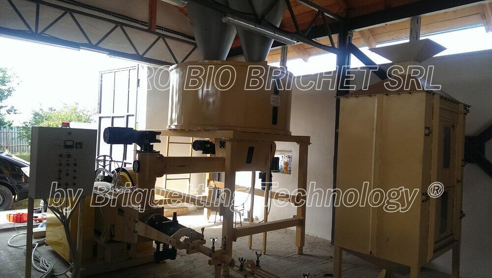 linie brichetare brichete topraisar