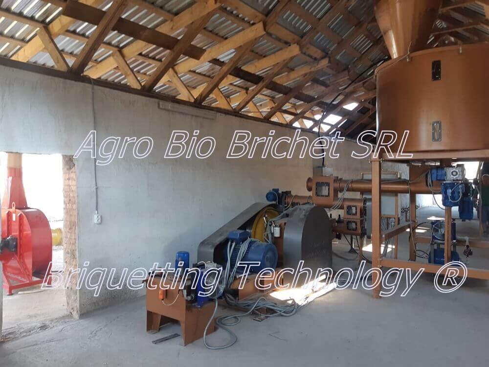 linie brichetat brichete 600kg ora cerghizel