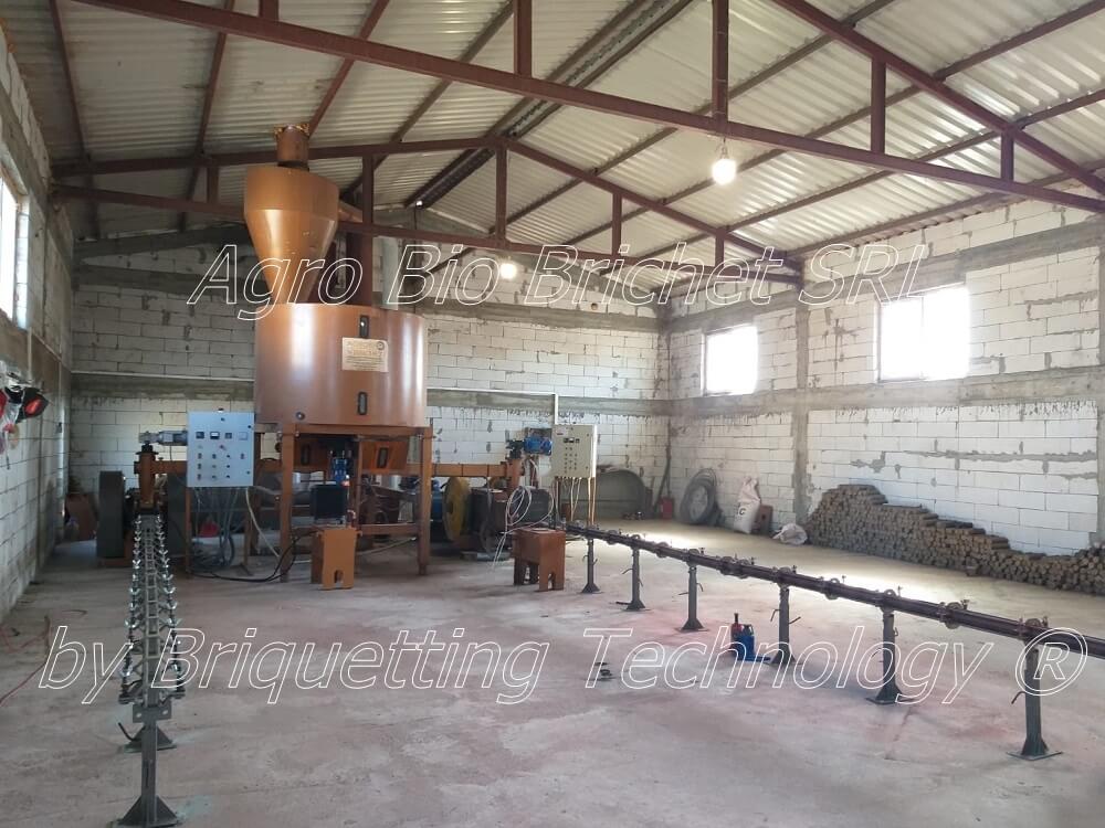 Linie brichetare paie sarinasuf tulcea linie brichetare paie sarinasuf 800kg ora