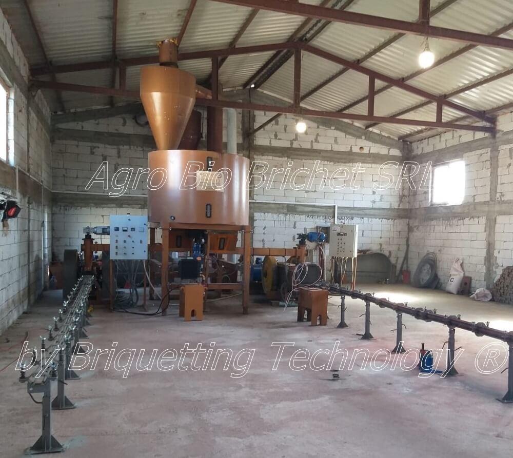Linie brichetare paie sarinasuf tulcea linie brichetare paie sarinasuf 800kg ora