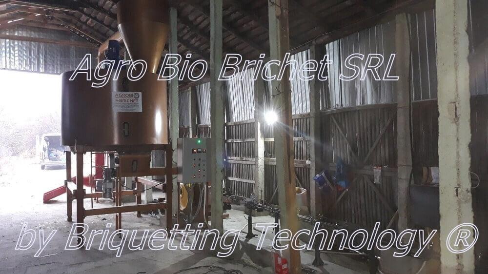 linie brichetat brichete falcoiu